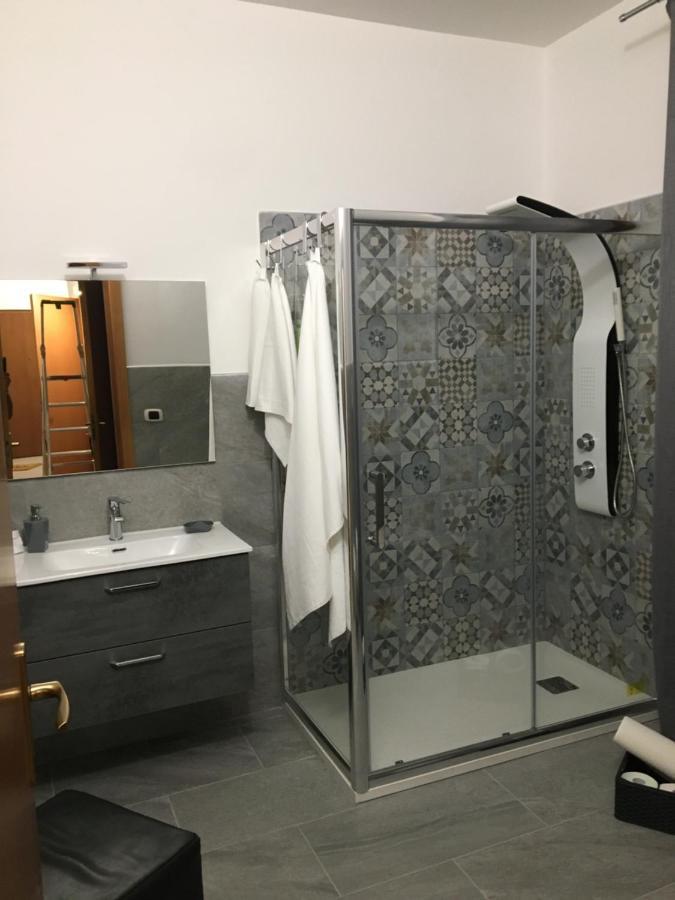 La Casa Di Nana' Locazione Turistica Appartement Palermo Buitenkant foto