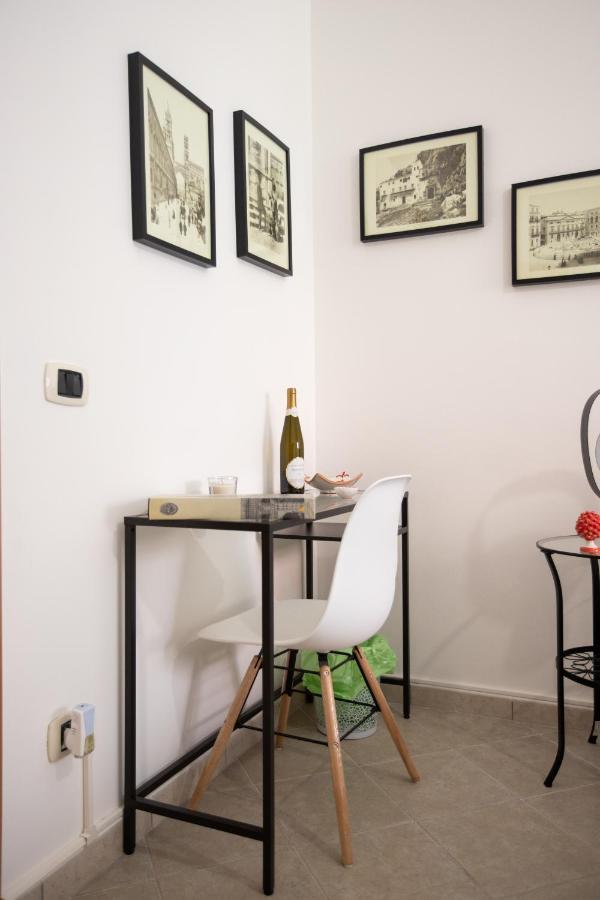 La Casa Di Nana' Locazione Turistica Appartement Palermo Buitenkant foto